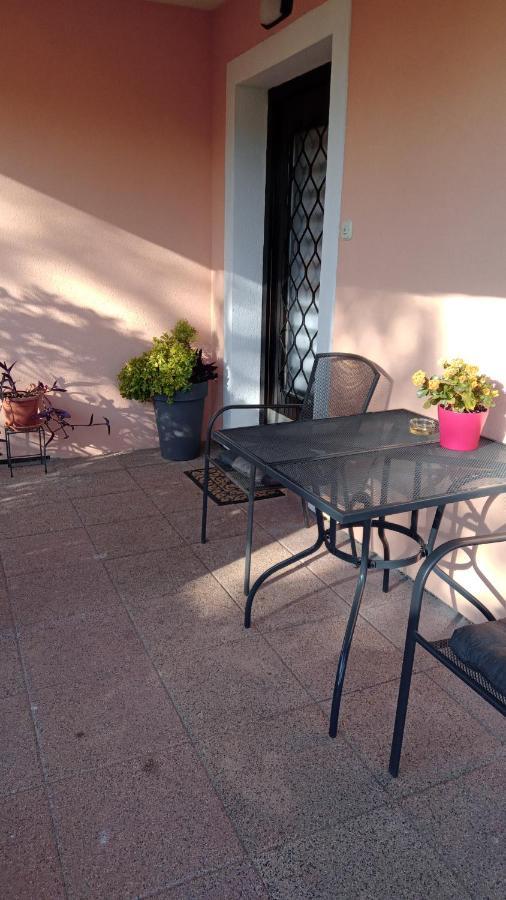 Apartments Radovic Labin  Exterior photo